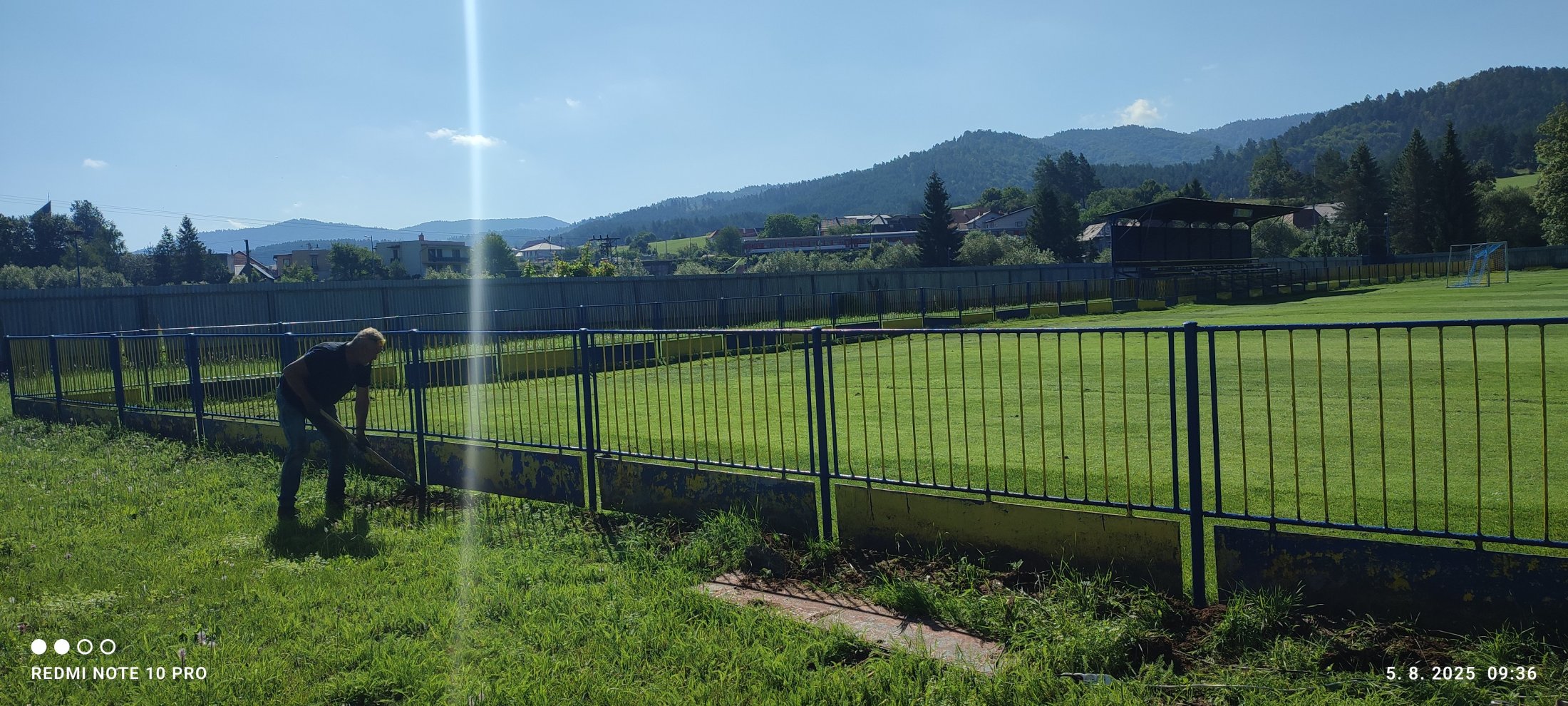 Oprava a obnova náterov futbalového ihriska - foto 6