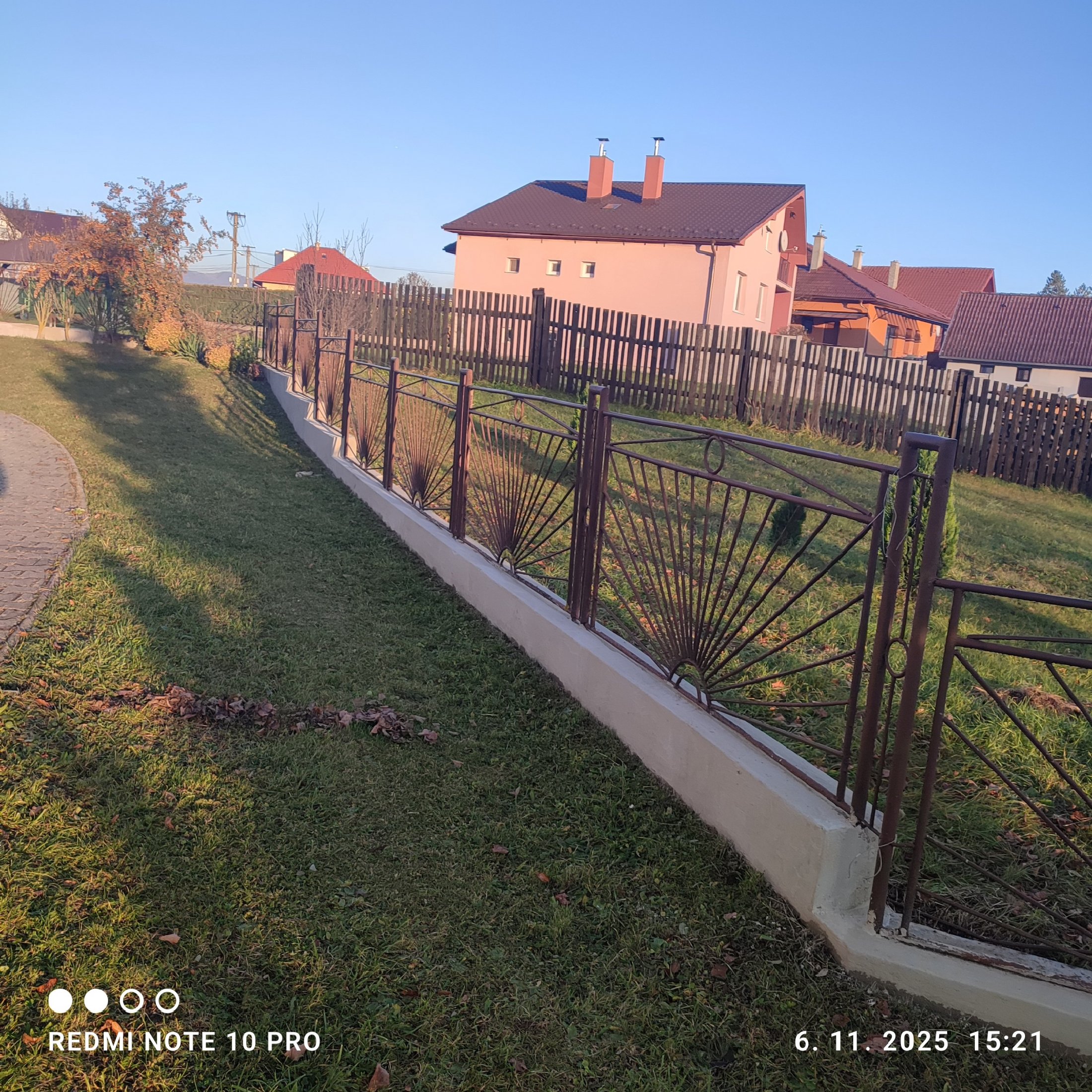 Rekonštrukcia oplotenia cintorína - foto 9