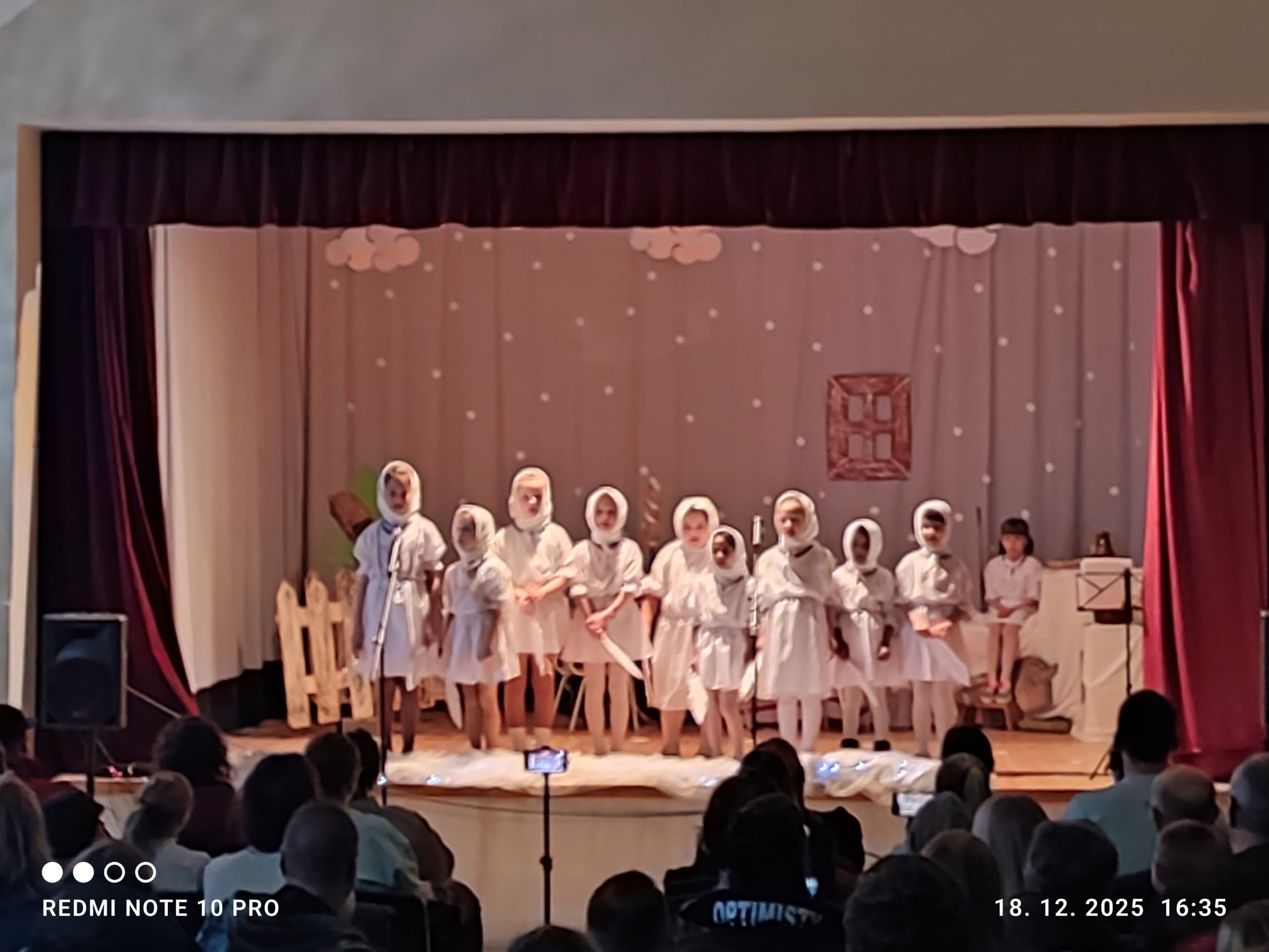 Vianočná besiedka Zš s Mš v Olcnave - foto 3