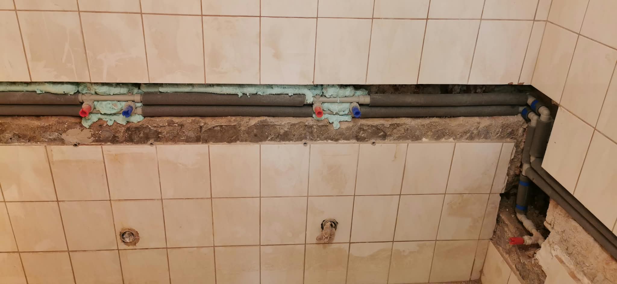 Rekonštrukcia šatne FK - foto 9