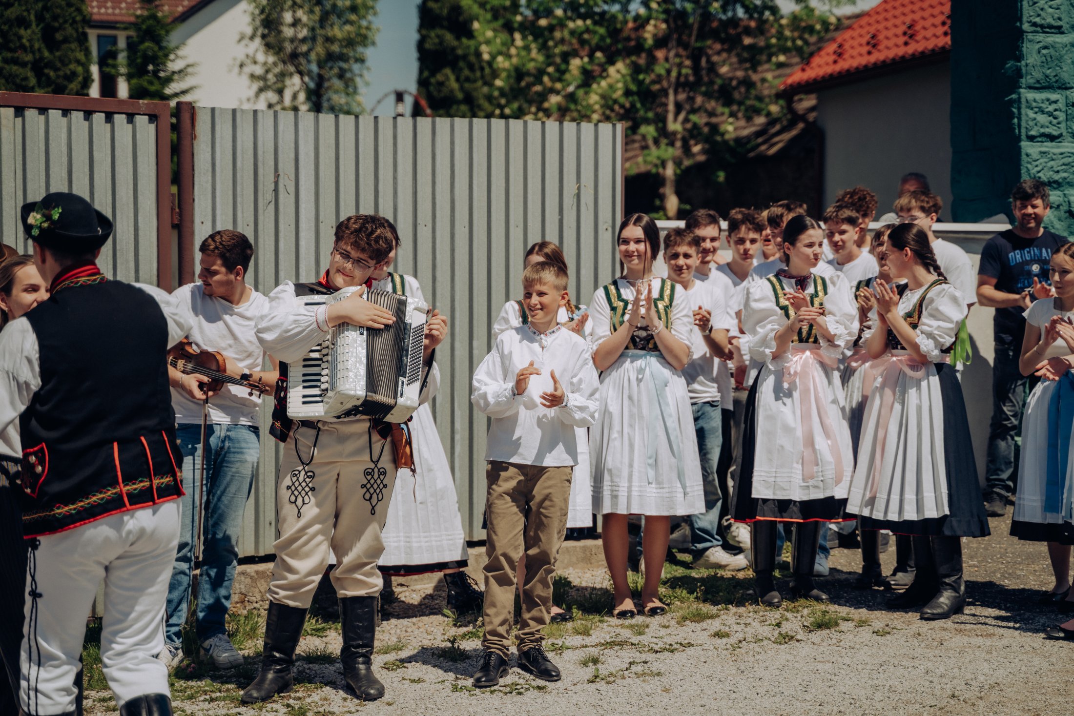 Stavanie mája 2026 - foto 33